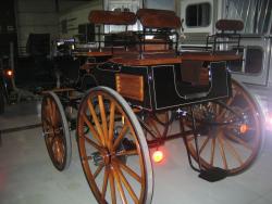 Black-Natural-and-black-carriage